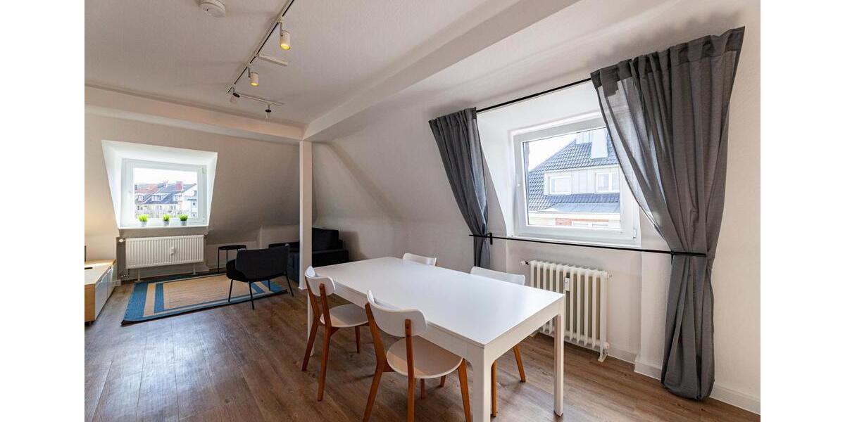 Dachgeschoßwohnung Düsseldorf Derendorf - 1 Zimmer, 55 m&sup2;, 900&euro; | Angebot:27549182