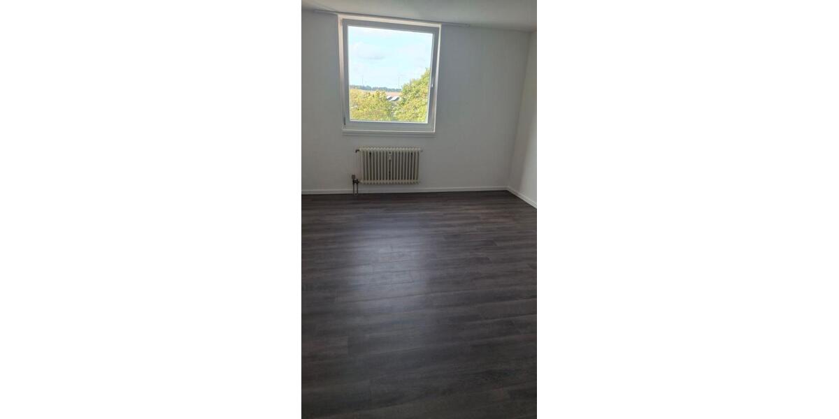 Provisionsfrei* Kinderfreundliche 3 Zi. in Neuss-Holzheim - Etagenwohnung Neuss Holzheim | Angebot:27556574