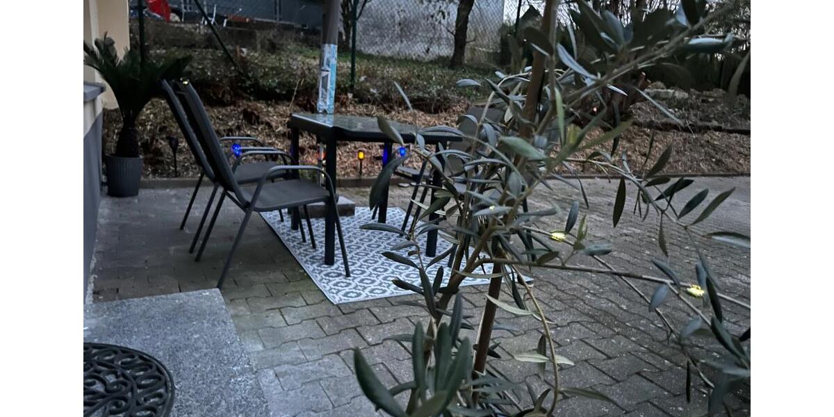 Terrassenwohnung Essen Stadtbezirk III - 1 Zimmer, 42 m&sup2;, 700&euro; | Angebot:26013805