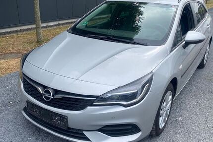 Opel Astra 107.000 km 4.990 &euro; Hilden 40721