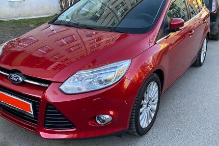 Ford Focus 157.500 km 6.500 &euro; Düsseldorf 40595