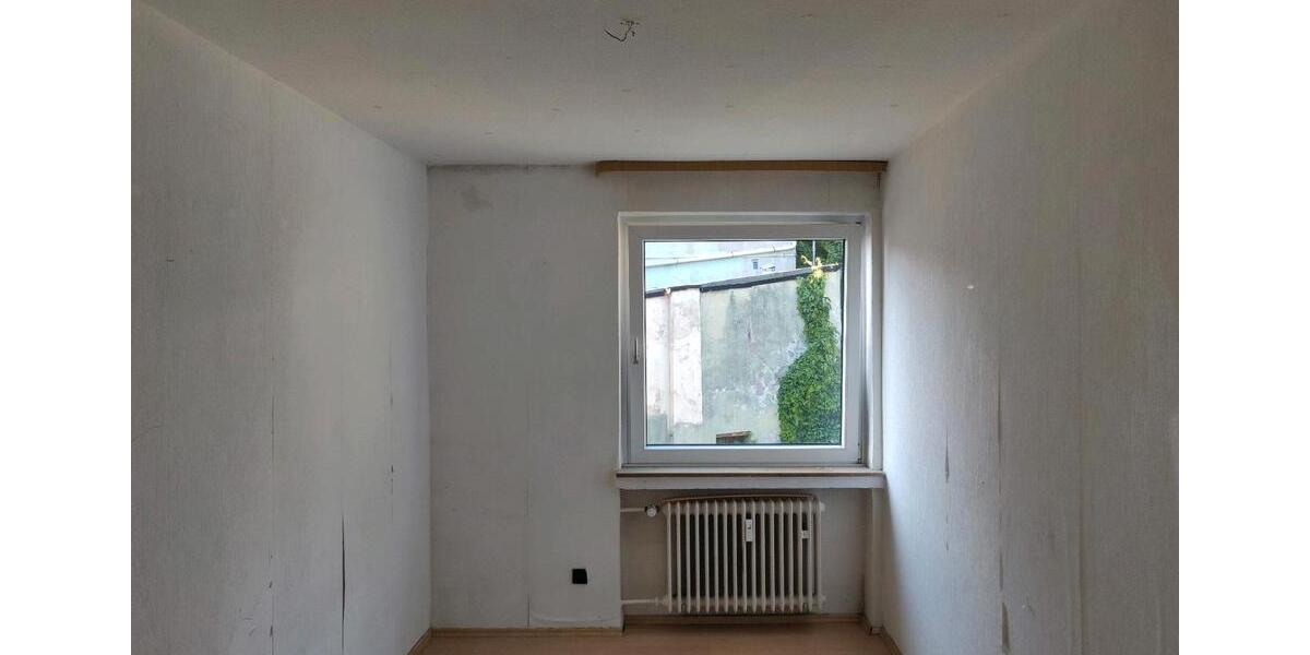 Etagenwohnung Wuppertal Gemarkung Vohwinkel - 3 Zimmer, 90 m&sup2;, 750&euro; | Angebot:24838313