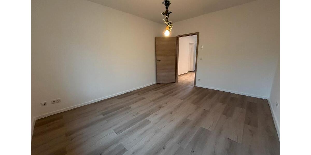 Etagenwohnung Essen Stadtkern - 3 Zimmer, 70 m&sup2;, 174.900&euro; | Angebot:27197375