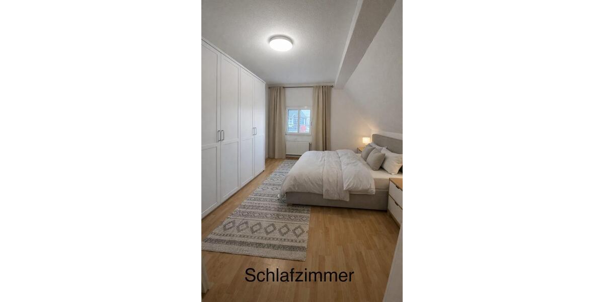Dachgeschoßwohnung Remscheid Lüttringhausen - 2 Zimmer, 63 m&sup2;, 500&euro; | Angebot:25994220