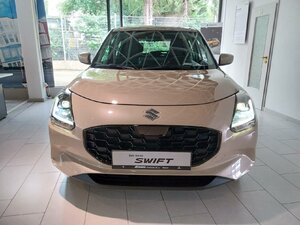 Suzuki Swift Dualjet Hybrid Comfort Kam ACC DAB+ 2.900 km 17.880 &euro; HAAN 42781