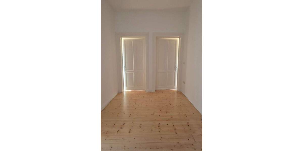 Etagenwohnung Wuppertal Ronsdorf - 3 Zimmer, 95 m&sup2;, 700&euro; | Angebot:25898726