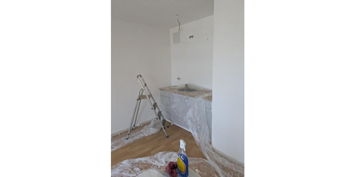 Dachgeschoßwohnung Solingen Mitte - 2 Zimmer, 43 m&sup2;, 681&euro; | Angebot:25541390