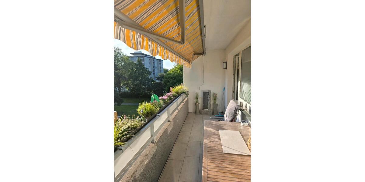 Etagenwohnung Krefeld Gartenstadt - 3 Zimmer, 82 m&sup2;, 215.000&euro; | Angebot:27178342