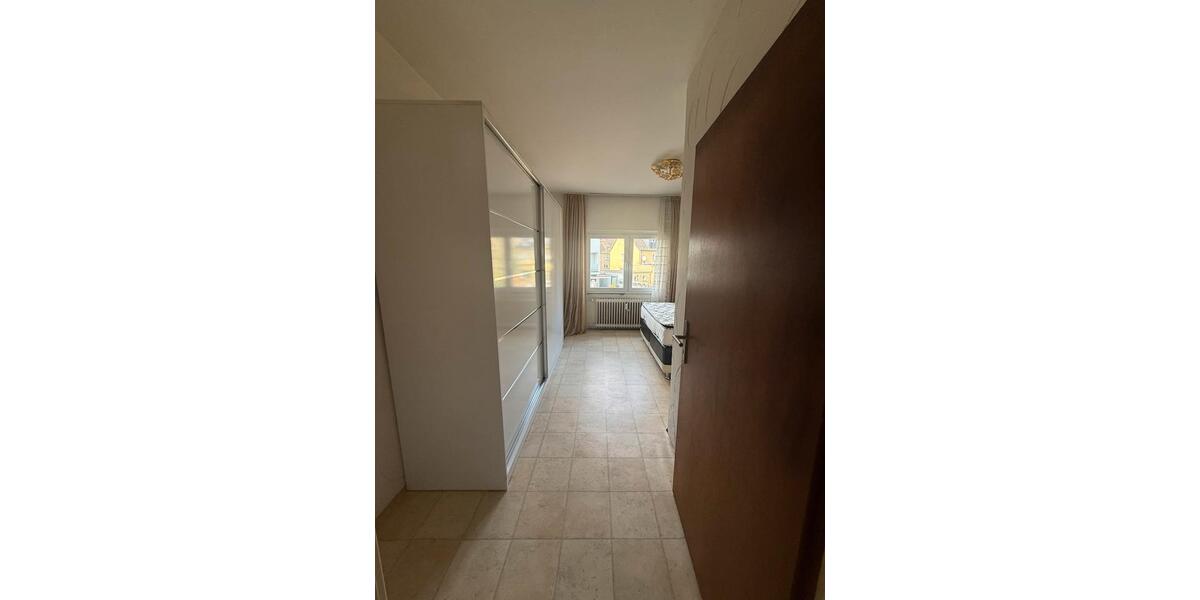 Etagenwohnung Essen Frillendorf - 2 Zimmer, 40 m&sup2;, 700&euro; | Angebot:26022948