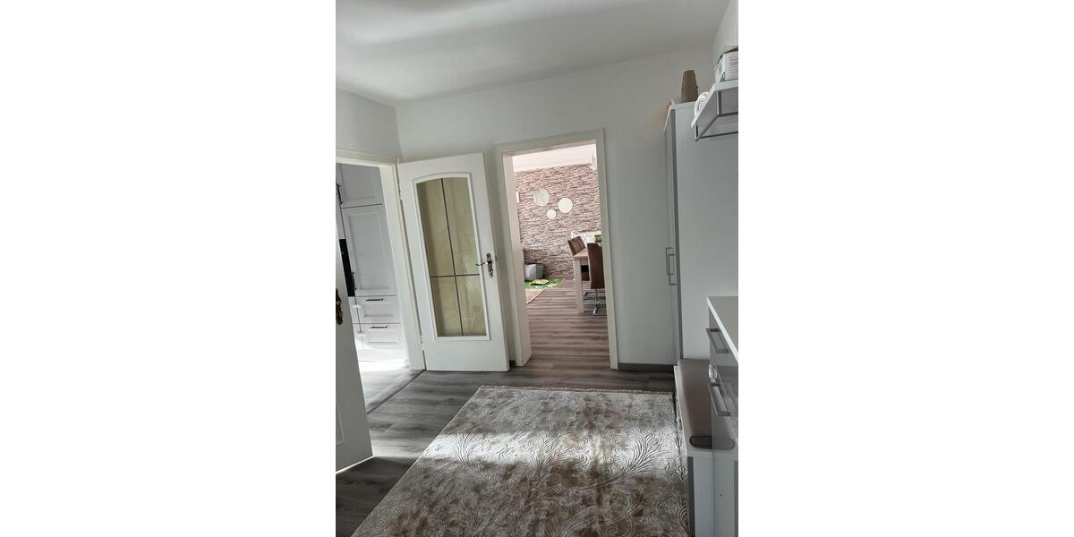 Etagenwohnung Velbert - 3 Zimmer, 75 m&sup2;, 180.000&euro; | Angebot:26375292