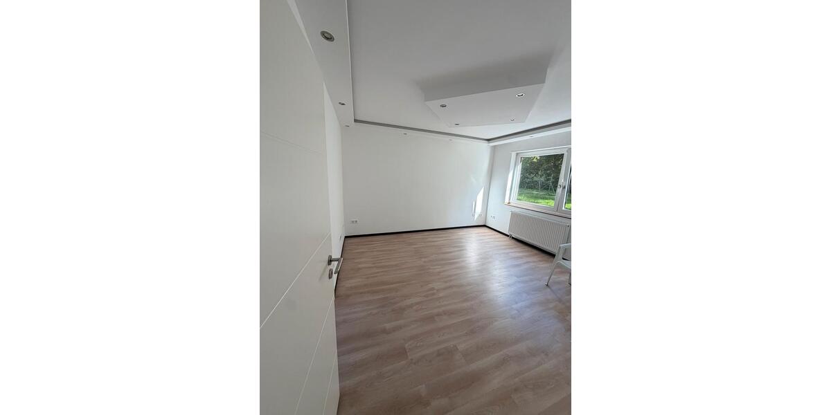 Etagenwohnung Neuss Augustinusviertel - 3 Zimmer, 60 m&sup2;, 285.000&euro; | Angebot:27514311