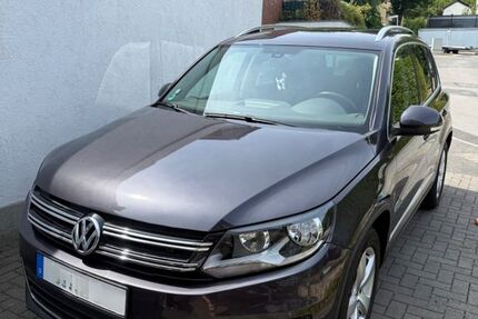 VW Tiguan 88.000 km 14.999 &euro; Heiligenhaus 42579