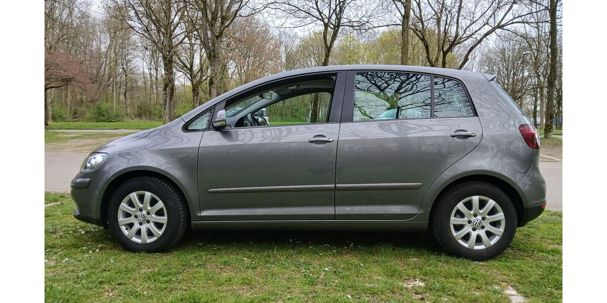 VW Golf Plus 128.200 km 3.250 &euro; Duisburg 47228