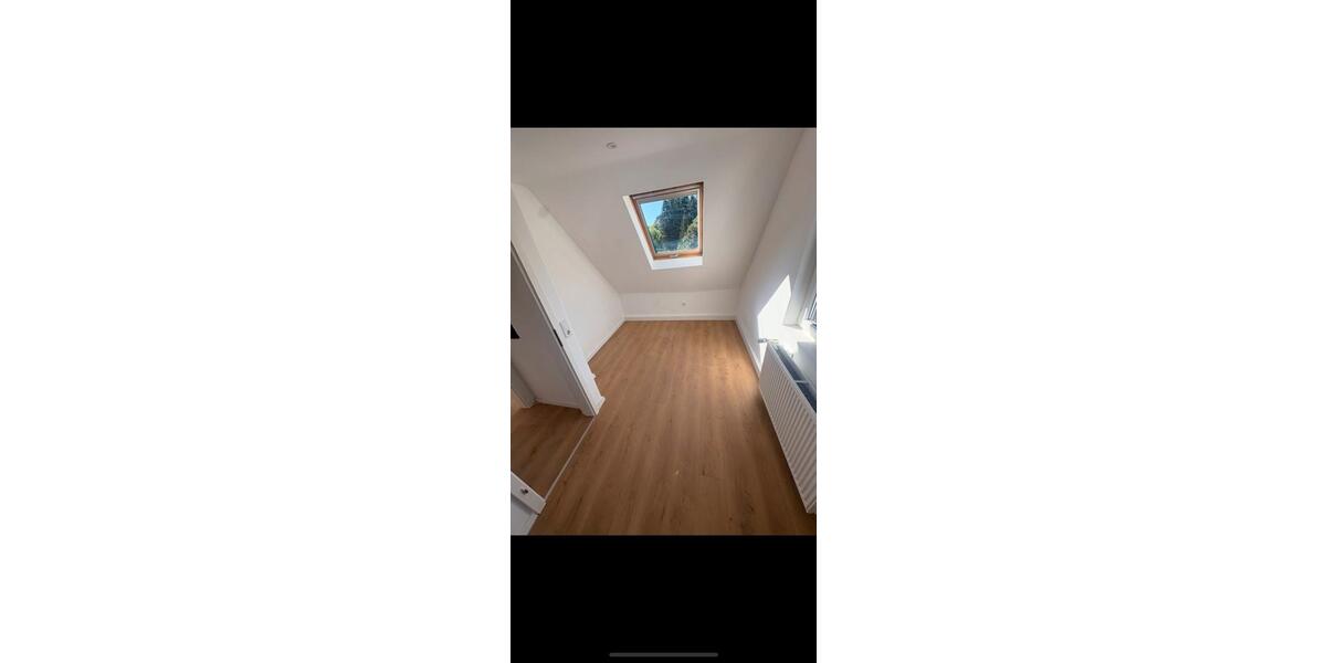 Doppelhaushälfte Wuppertal Cronenberg - 4 Zimmer, 97 m&sup2;, 349.000&euro; | Angebot:27162183