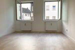 Etagenwohnung Velbert Velbert-Mitte - 3 Zimmer, 80 m&sup2;, 909&euro; | Angebot:26387865