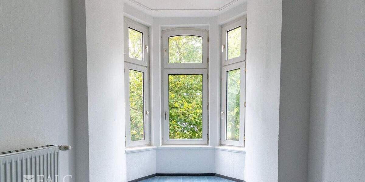 Etagenwohnung Krefeld Stadtmitte - 3 Zimmer, 104 m&sup2;, 198.500&euro; | Angebot:25698266