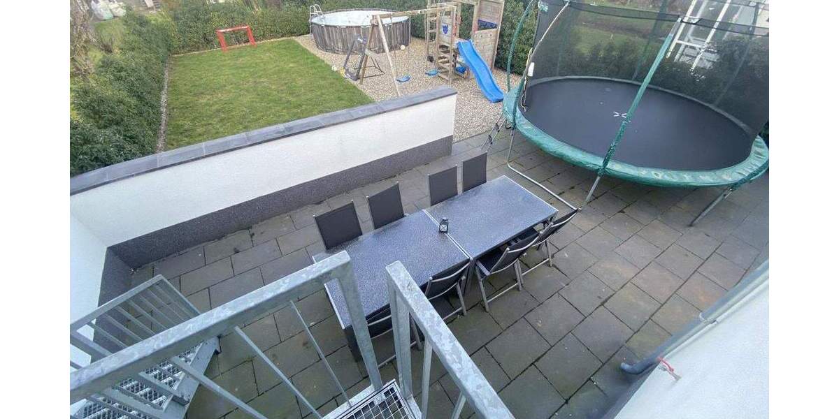 Doppelhaushälfte Duisburg Huckingen - 7 Zimmer, 120 m&sup2;, 599.000&euro; | Angebot:25755924