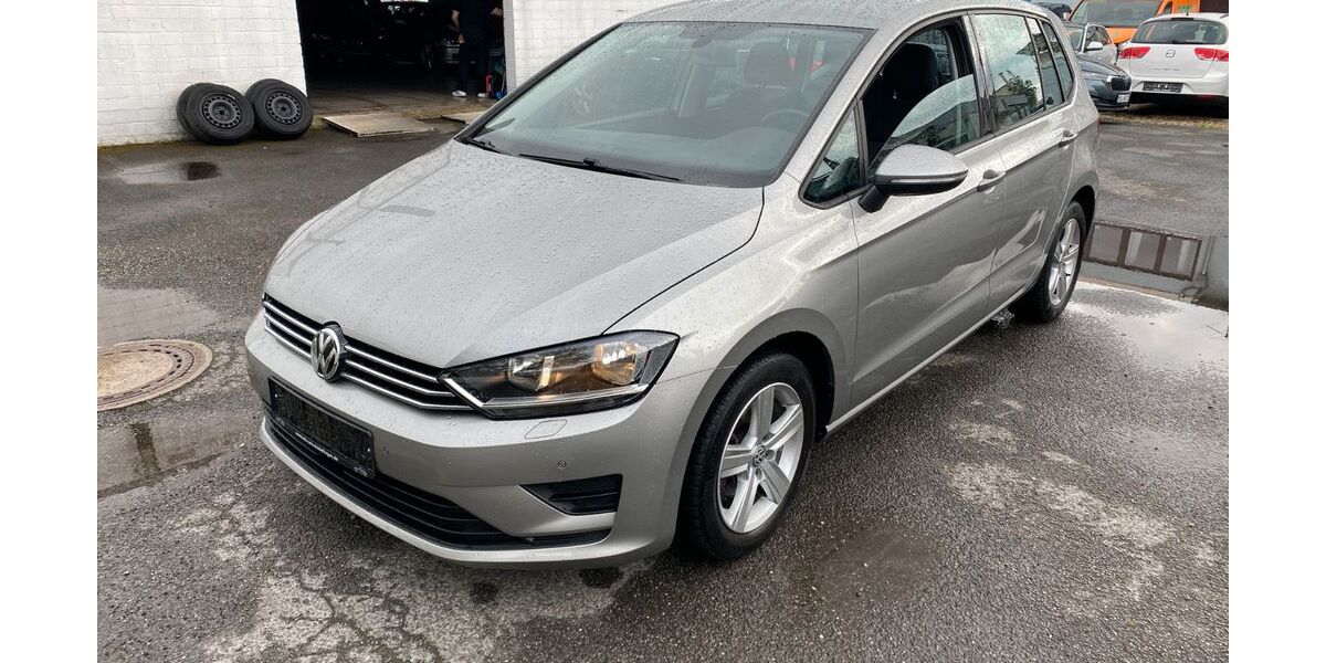 VW Golf 111.000 km 11.500 &euro; Monheim 40789