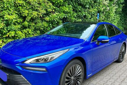 Toyota Mirai 47.000 km 13.990 &euro; Wuppertal 42281