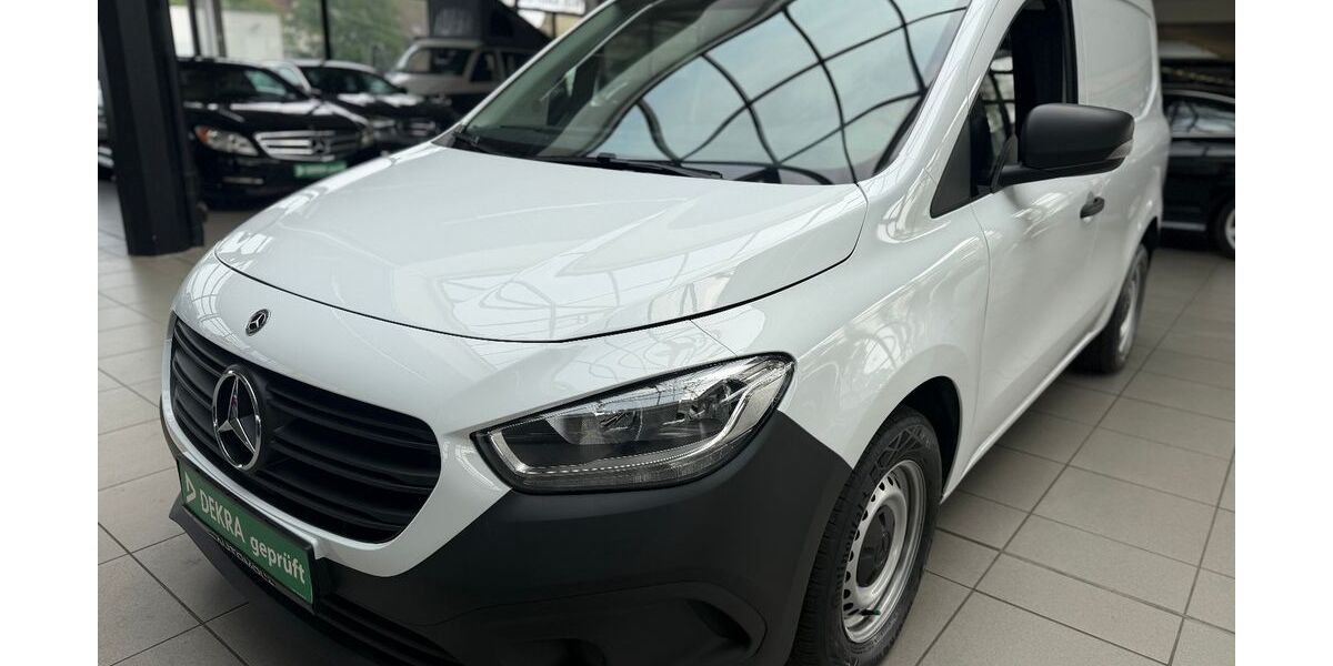 Mercedes-Benz Citan 40.117 km 15.890 &euro; Bottrop 46236