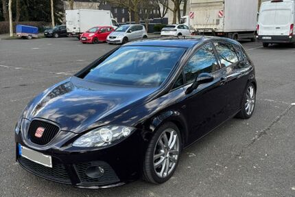 Seat Leon 156.700 km 6.800 &euro; Solingen 42697