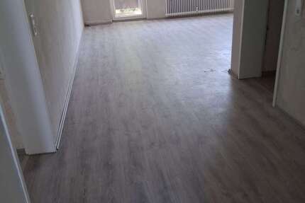 Wohnung Duisburg Rheinhausen - 3 Zimmer, 81 m&sup2;, 648&euro; | Angebot:26865179