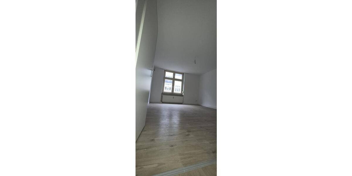Etagenwohnung Wuppertal Barmen - 1 Zimmer, 40 m&sup2;, 360&euro; | Angebot:25125207
