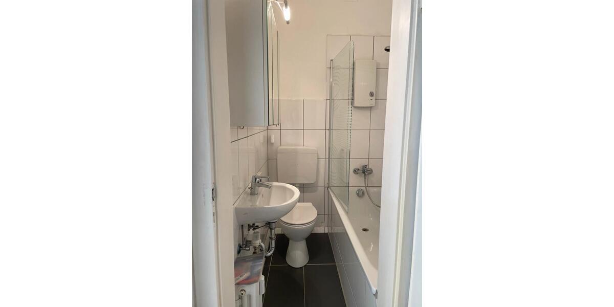 Erdgeschoßwohnung Essen Stadtbezirk III - 2 Zimmer, 45 m&sup2;, 675&euro; | Angebot:26007112