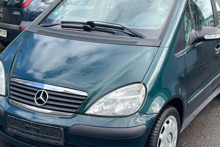 Mercedes-Benz A 160 84.567 km 3.650 &euro; Krefeld 47799