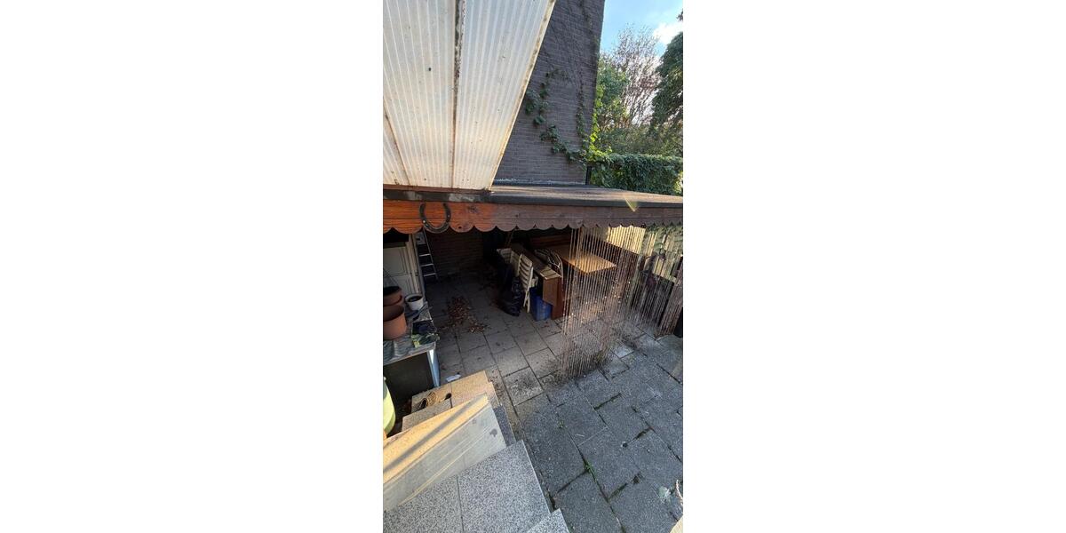 Erdgeschoßwohnung Düsseldorf Stadtbezirk 9 - 3 Zimmer, 98 m&sup2;, 1.700&euro; | Angebot:27551938