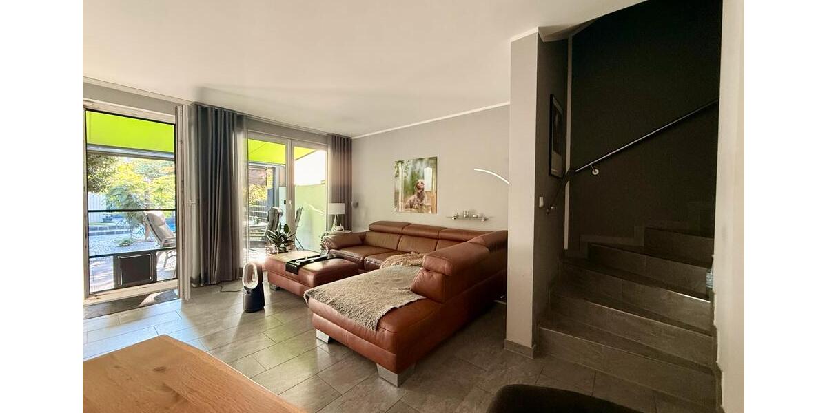 Reihenhaus Krefeld Dießem - 5 Zimmer, 127 m&sup2;, 450.000&euro; | Angebot:27201308