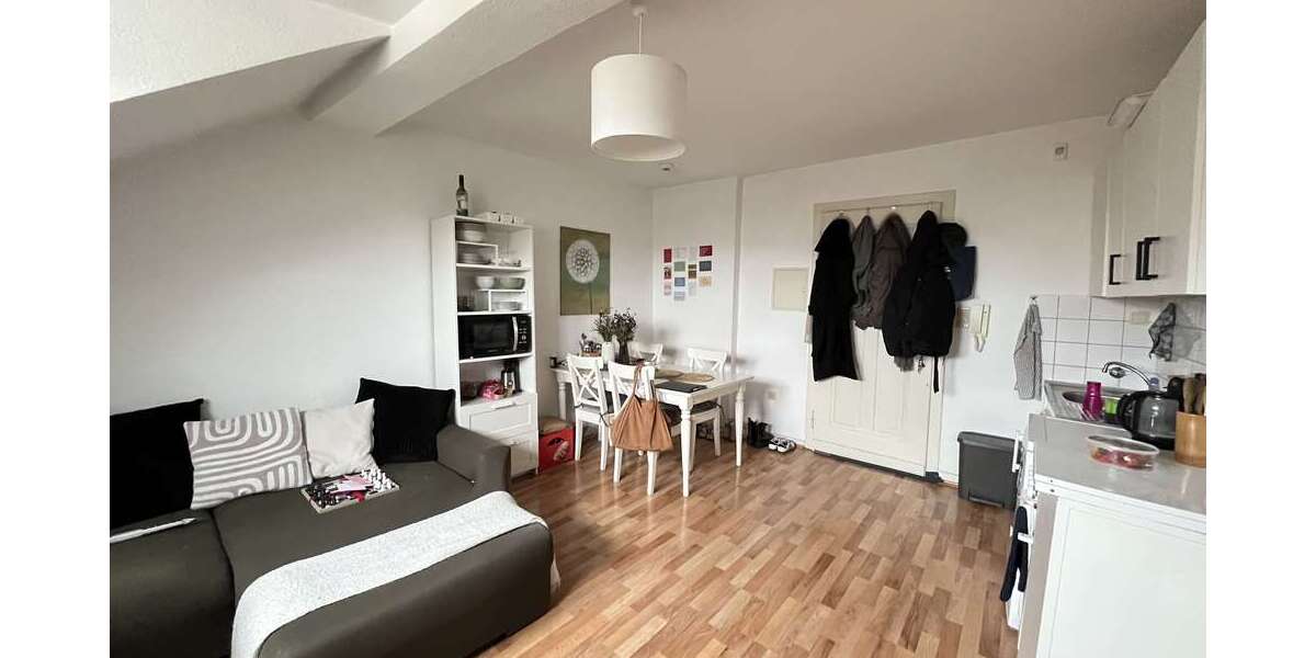 Etagenwohnung Düsseldorf Düsseltal - 3 Zimmer, 80 m&sup2;, 199.000&euro; | Angebot:26111420