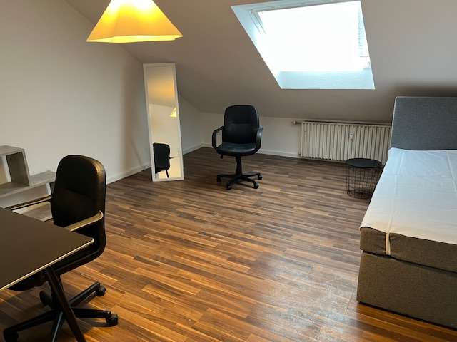 Zimmer Solingen Bech - 1 Zimmer, 580&euro; | Angebot:27208164