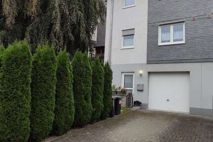 Haus Remscheid Lüttringhausen - 5 Zimmer, 157 m&sup2;, 549.000&euro; | Angebot:24873432