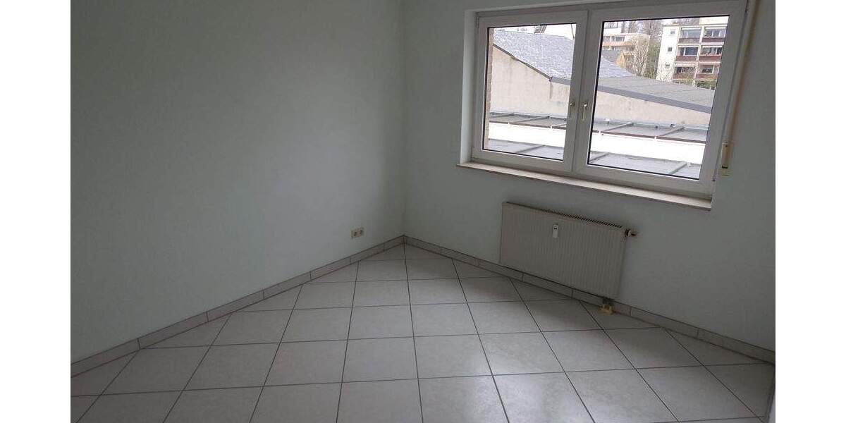 Etagenwohnung Langenfeld Immigrath - 3 Zimmer, 81 m&sup2;, 285.000&euro; | Angebot:25780334