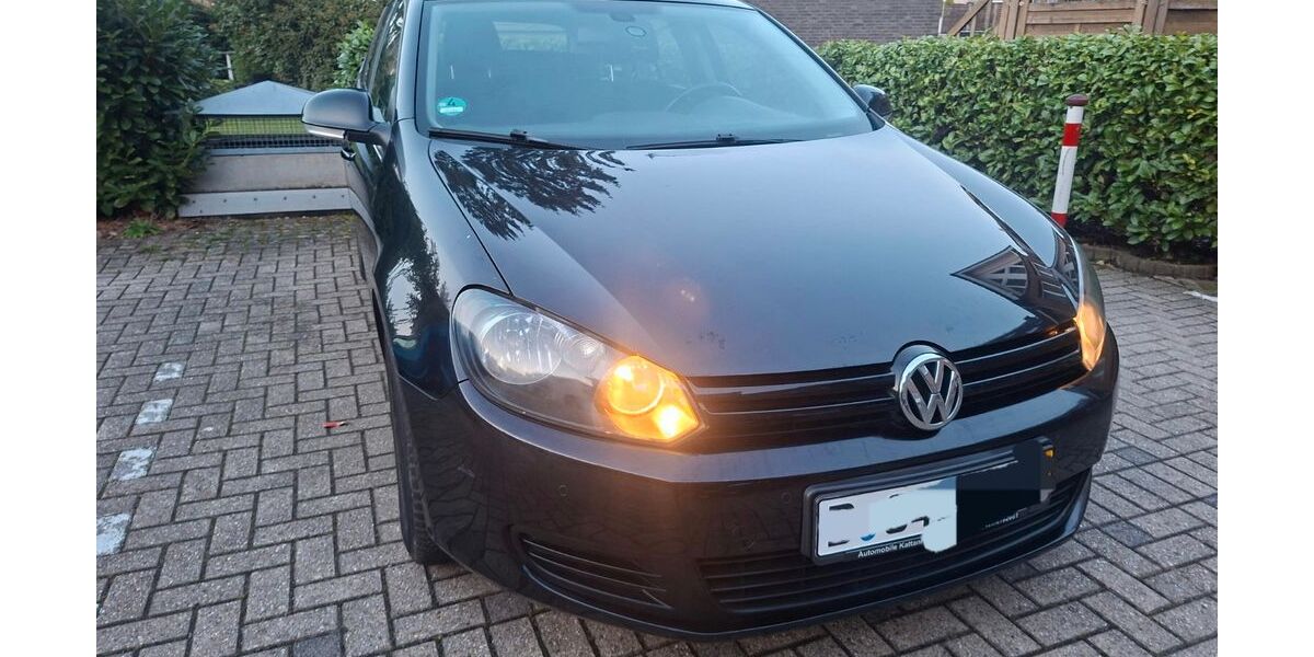 VW Golf 220.000 km 5.990 &euro; Neuss 41470