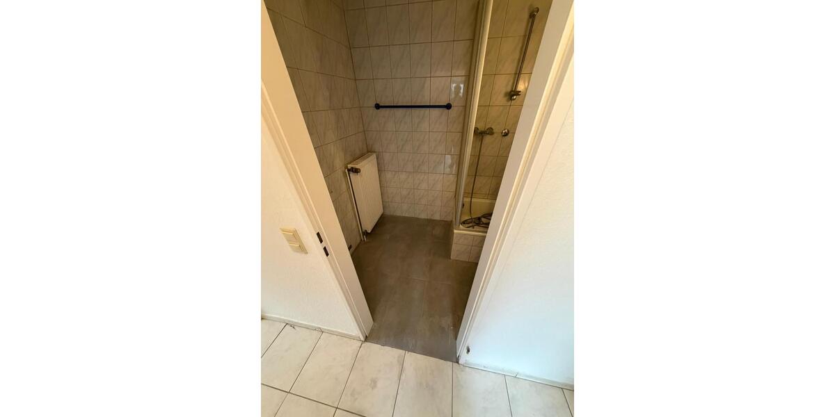Erdgeschoßwohnung Krefeld Cracau - 2 Zimmer, 53 m&sup2;, 530&euro; | Angebot:25718764