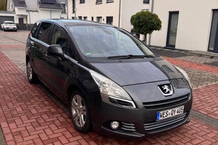 Peugeot 5008 185.225 km 4.299 &euro; Moers 47445