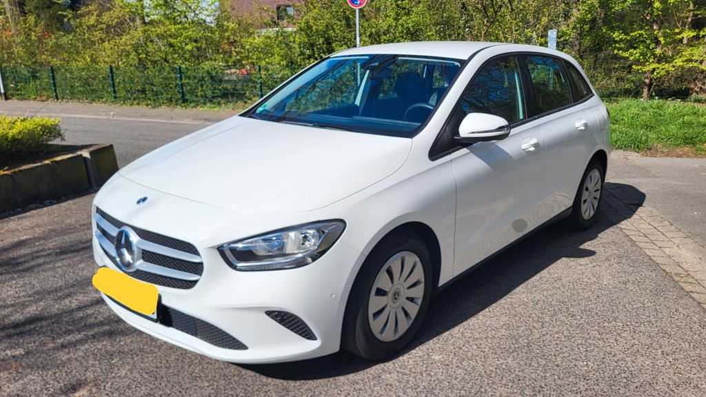 Mercedes-Benz B 180 46.124 km 22.490 &euro; Kaarst 41564