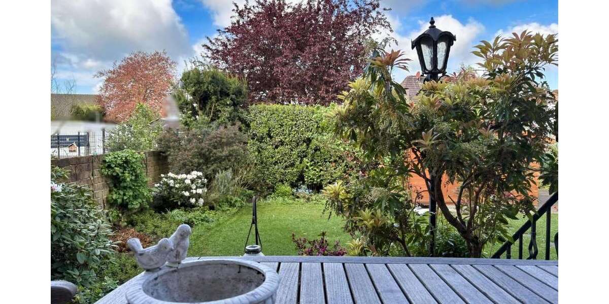 Etagenwohnung Moers - 4 Zimmer, 104 m&sup2;, 279.000&euro; | Angebot:26596208