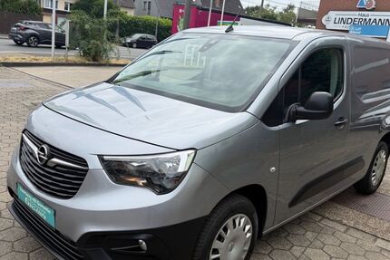Opel Combo 165.000 km 8.999 &euro; Essen 45147