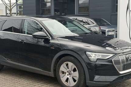 Audi e-tron 12.171 km 27.950 &euro; Krefeld 47805