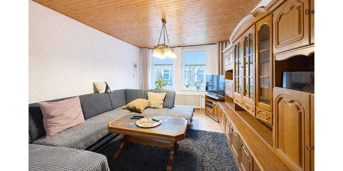 Etagenwohnung Gelsenkirchen Neustadt - 3 Zimmer, 80 m&sup2;, 550&euro; | Angebot:25970239