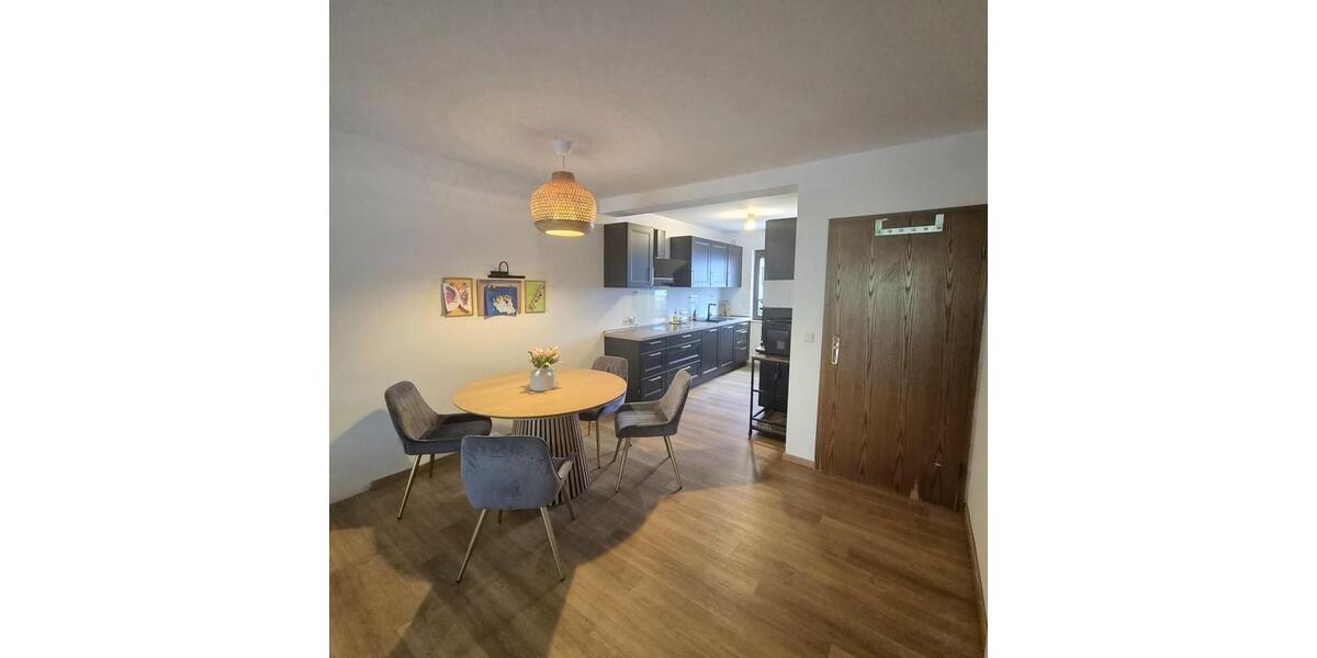 Maisonettenwohnung Essen Stadtbezirk VIII - 3.5 Zimmer, 100 m&sup2;, 285.000&euro; | Angebot:27530521