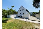 Einfamilienhaus mit 5 Zimmern und 2 Bädern, großem Garten ideal für Familien. Komplett saniert! - Einfamilienhaus Düsseldorf / Rath Rath | Angebot:27190569