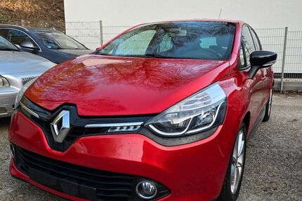 Renault Clio 136.000 km 6.100 &euro; Essen 45144