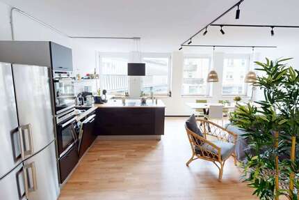 Wohnung Düsseldorf Stadtmitte - 1 Zimmer, 22 m&sup2;, 850&euro; | Angebot:25274717