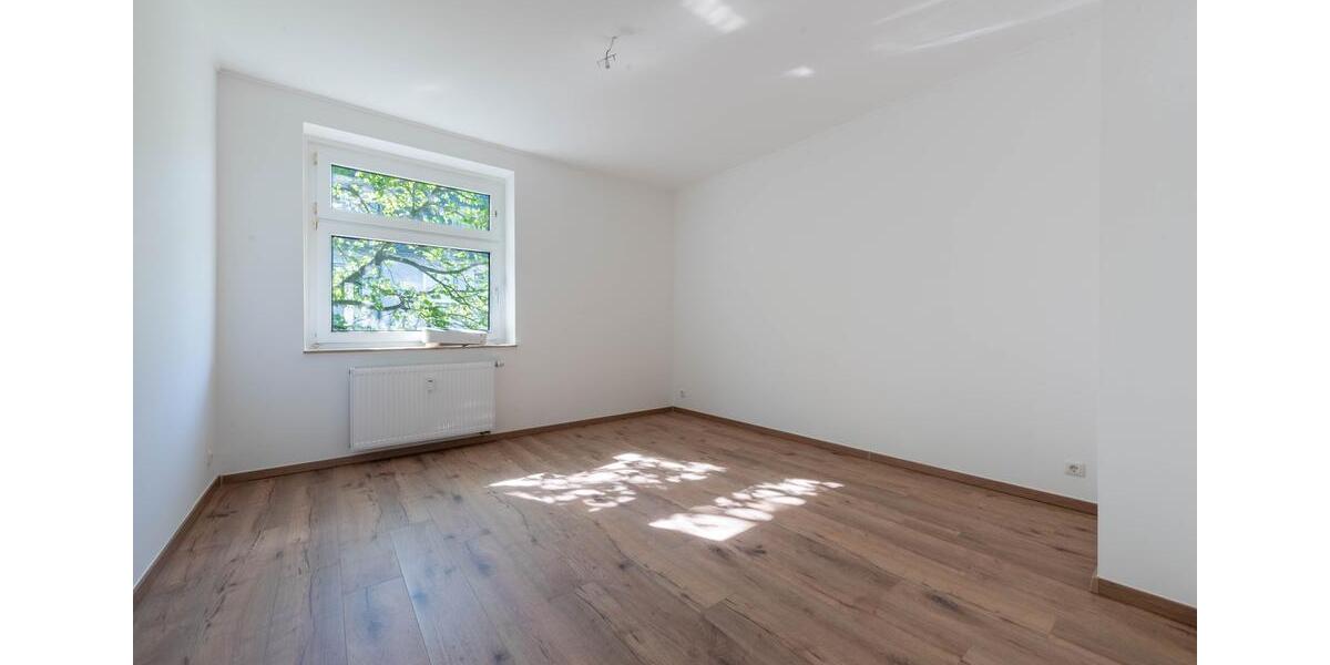 Etagenwohnung Essen Stadtbezirk III - 4 Zimmer, 95 m&sup2;, 930&euro; | Angebot:26313521