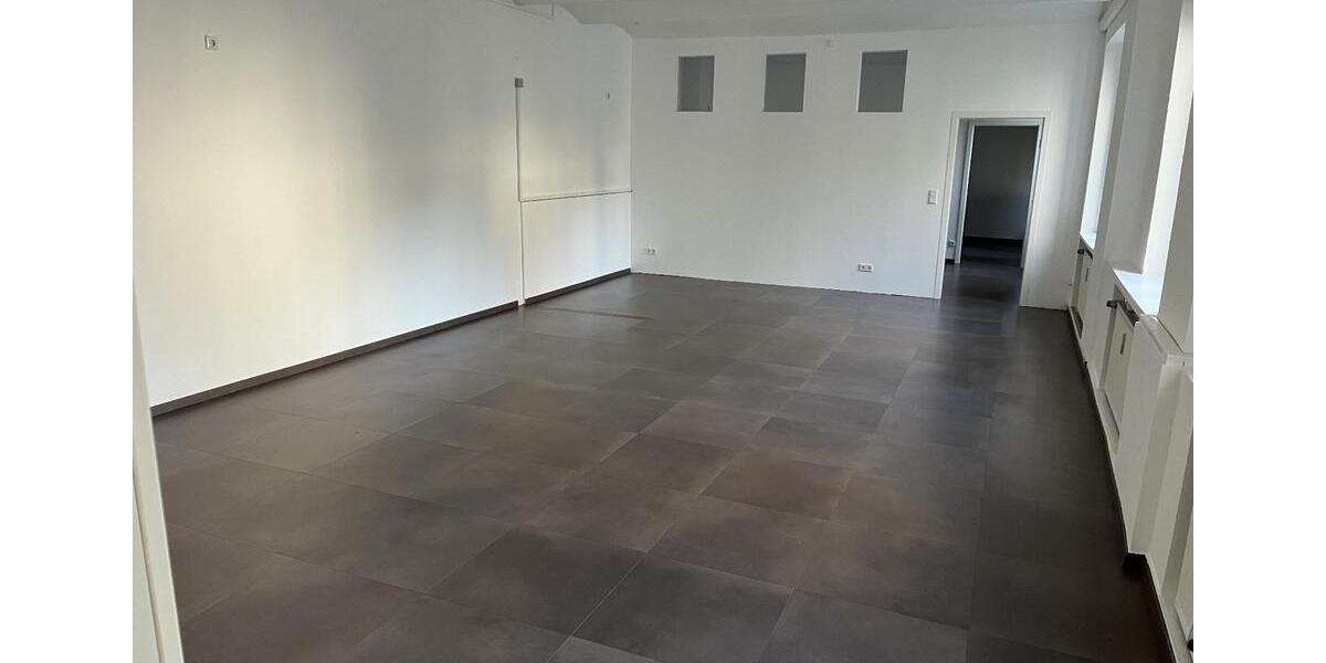 Gewerbeobjekt Neuss - 1.500&euro; | Angebot:26383854