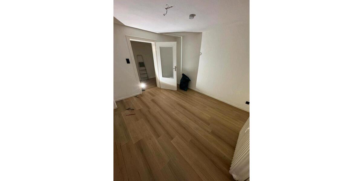 Etagenwohnung Remscheid - 3 Zimmer, 69 m&sup2;, 600&euro; | Angebot:26470930